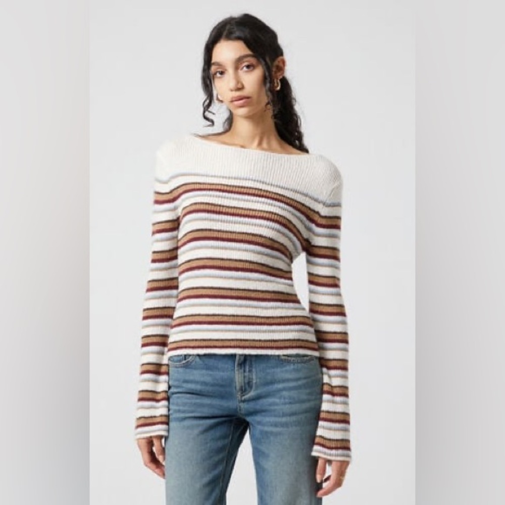 LA Hearts Sweater